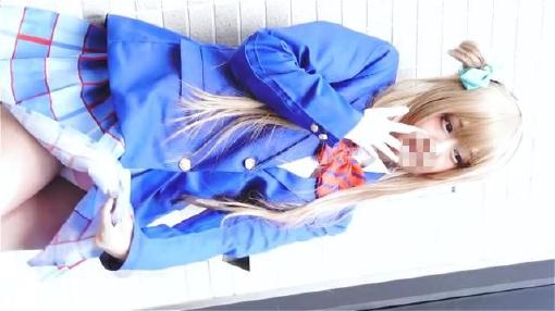 コミックマーケット コスプレ 美形レイヤーさんの制服コスプレ コミケ まくりあげパンチラ gallery photo 3