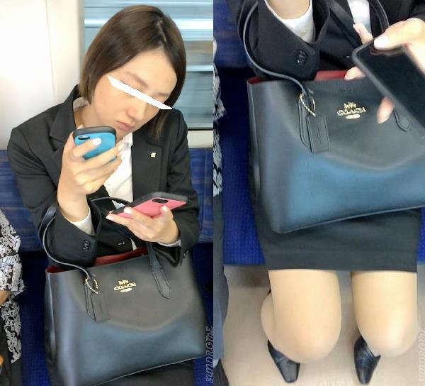 (電車対面）(顔出し)かわいいお顔しちゃっているのに…タイトミニ▼を大胆に見せちゃう…リクスーお姉さんを観察してみました!! gallery photo 1