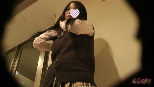 着替え隠撮　発育し過ぎ‼ｗ巨乳J〇の一般コスプレモデルちゃん☆【極秘】制服～スク水