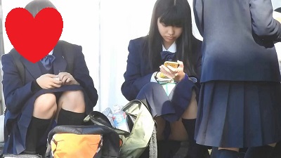 【再販】正直すぎ！！スカートの中のひみつ・・・（ＦＨＤ）Ｋちゃん！！大変です！！パンツが見えてますよ特別編１７－２ gallery photo 3