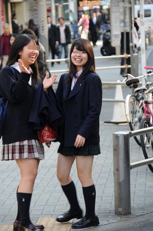 ミニスカ制服10