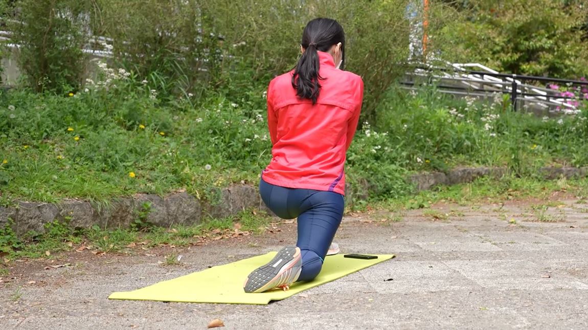 400M専門 陸上女子 透けすぎて視線を集めまくったエロすぎるロンタイ〇D