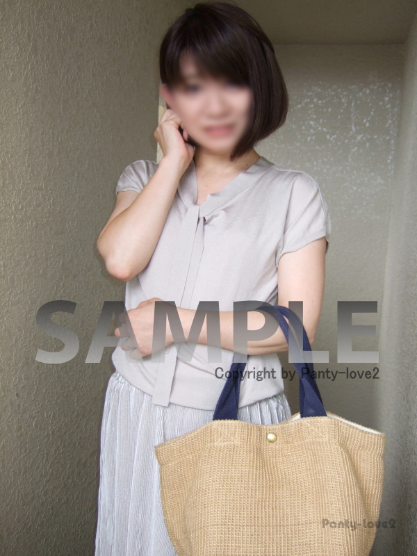 【再販】【街角人妻】ゆりか　高画質 gallery photo 1