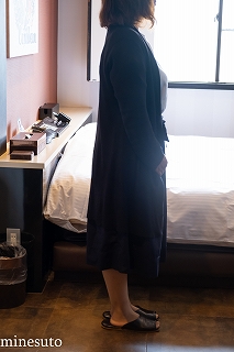 rie１～ムッチリ系FカップOLさんの私服パンスト下着　お尻もおっきい～ gallery photo 1