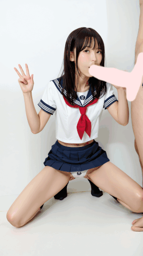 【動画】ガマンできないカップルたち②　 ～プリクラ フェラチオ 制服女子編～