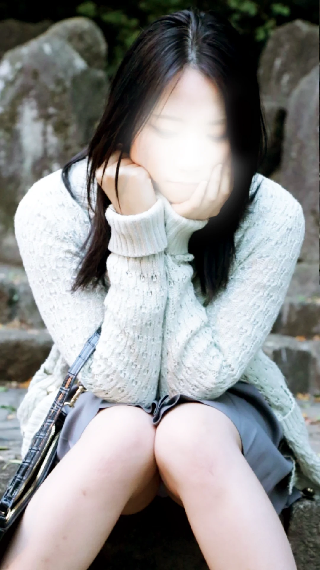 「パンツ、撮ってません？」外撮りパンティ撮影会