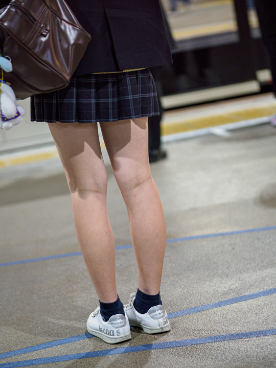 制服女子ひざ裏写真集24 gallery photo 2