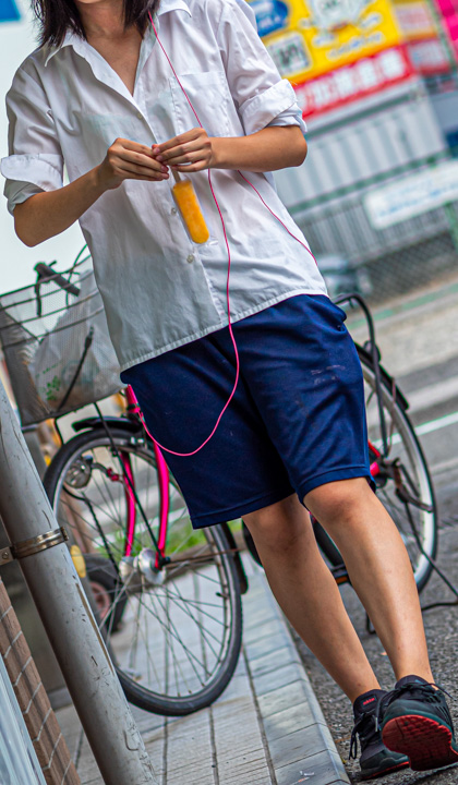 制服女子ストリートスナップ