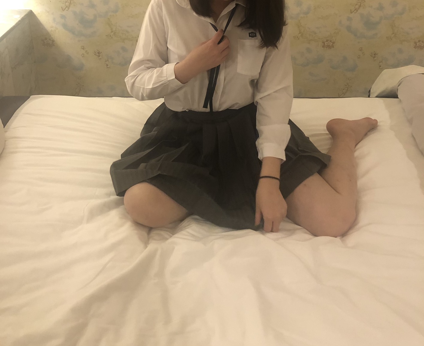 制服えっちな写真100枚以上 gallery photo 1