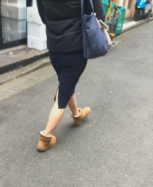 パンチラ弥勒