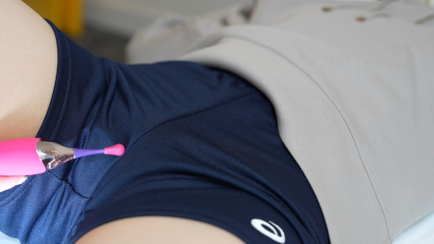 【４K】バレー部っ子♪軽イキ！！感じすぎて腰跳ね！！バレーパンツ　３６３