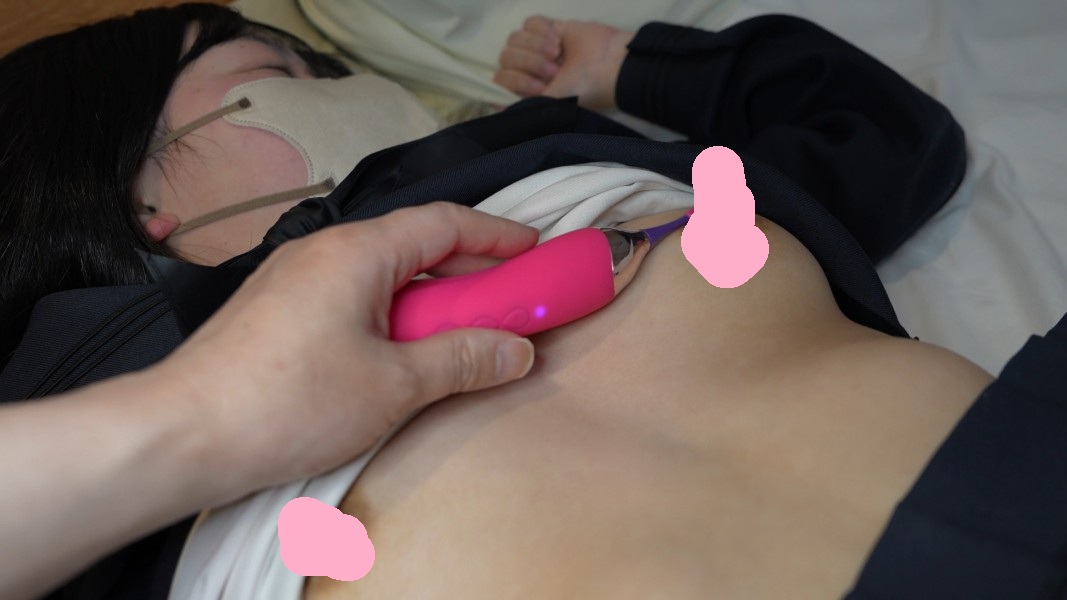 【4K】アプリで知り合ったお姉さん♪冬制服で綿パンツ♪ひたすらク○と乳首おもちゃ攻め♪おもちゃ入れ有り　383