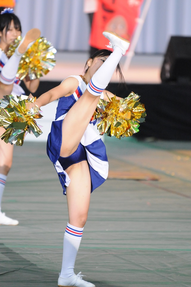 伝説のイベント参加　かわいすぎ無敵のチア②　～王道の青ア〇スコが丸見え　青春まっただ中のチアチーム～