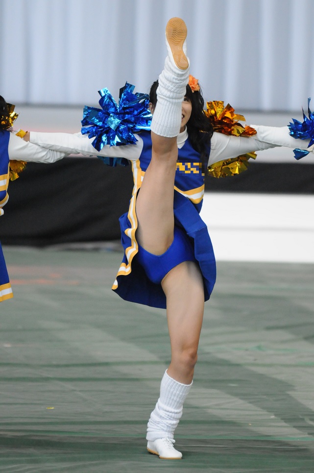 伝説のイベント参加　かわいすぎ無敵のチア②　～王道の青ア〇スコが丸見え　青春まっただ中のチアチーム～