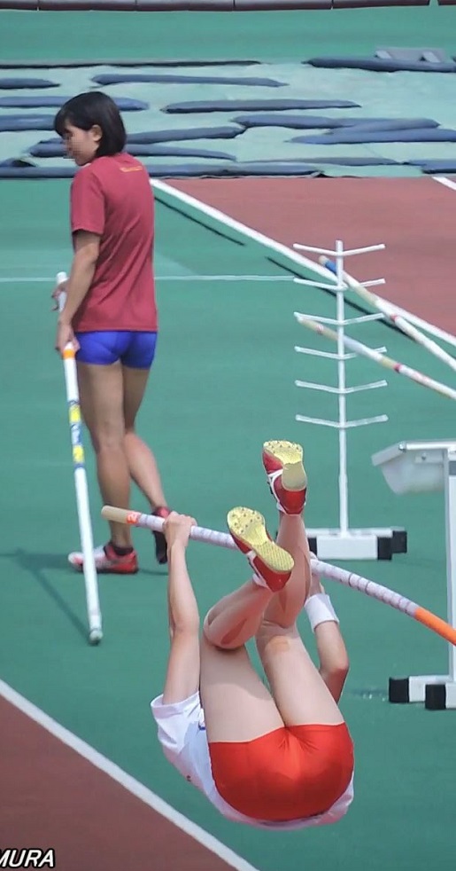 日本学生陸上競技選手権大会女子棒高跳【スローモーション動画】スポーツ編 3101 gallery photo 1