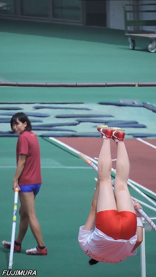 日本学生陸上競技選手権大会女子棒高跳【スローモーション動画】スポーツ編 3101