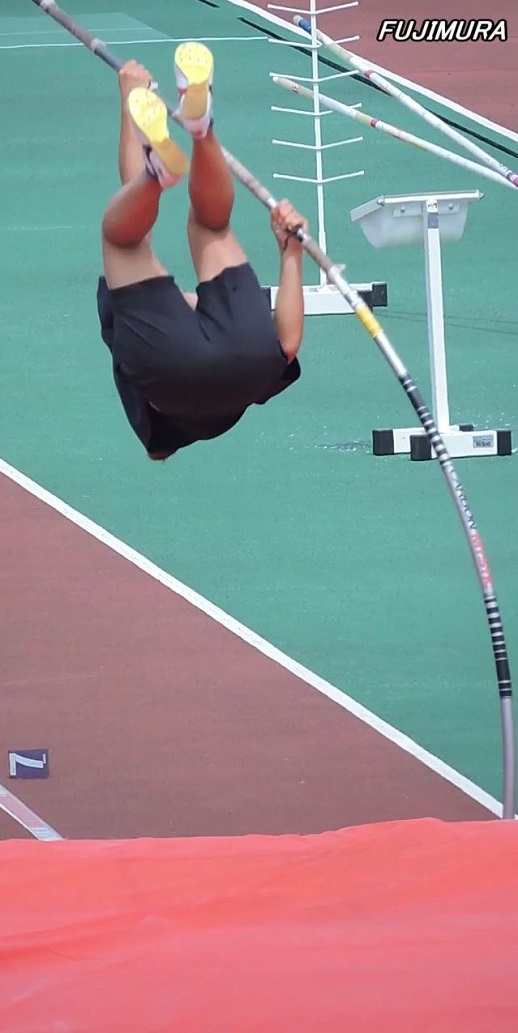 日本学生陸上競技選手権大会女子棒高跳【スローモーション動画】スポーツ編 3103