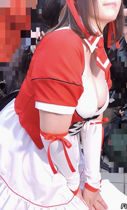 コスプレ2017冬ブラが見えてますｗこれは乳輪？【動画】イベント編 3842と3843セット販売 gallery photo 4