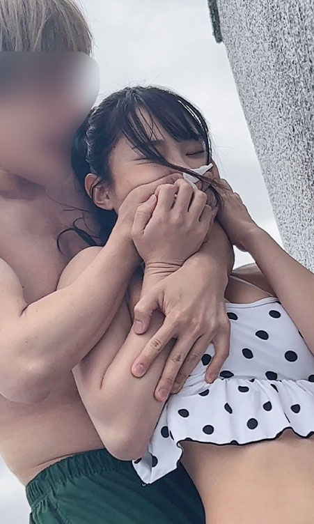 海の家ナンパ失敗腹いせ昏●姦 モデル体型ポニテ女子大生 中出し・顔射 gallery photo 2