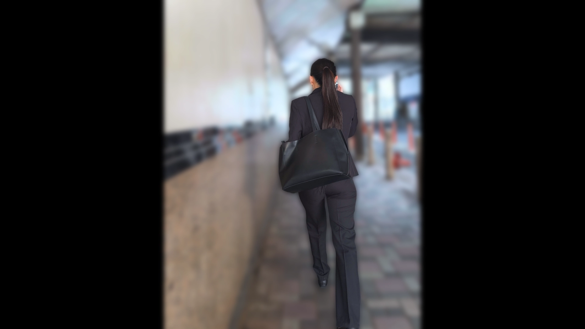 歩行記録0346「リクルートスーツ女子の清楚パンティーラインを拝見」(全4名)