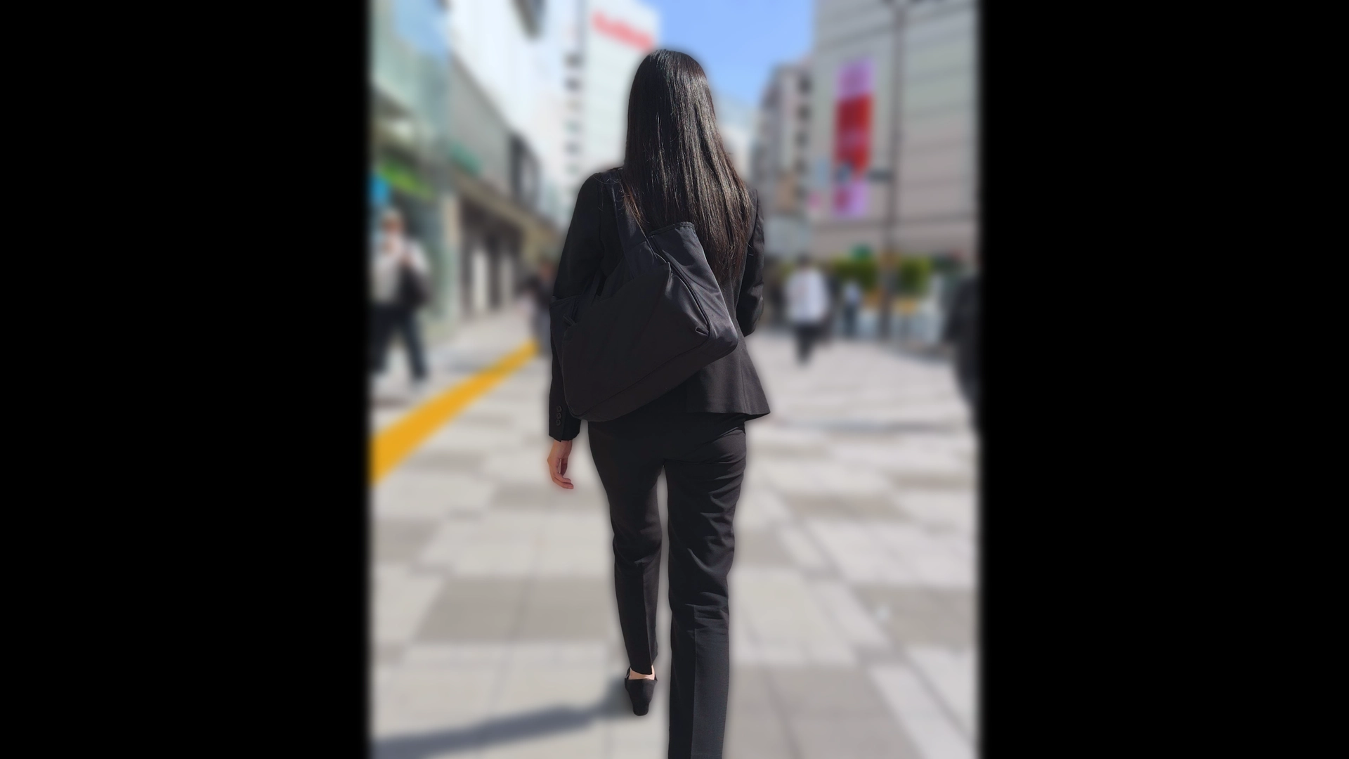 歩行記録0355「美しいスタイルのスレンダーボディOLさんを追跡」(全2名)