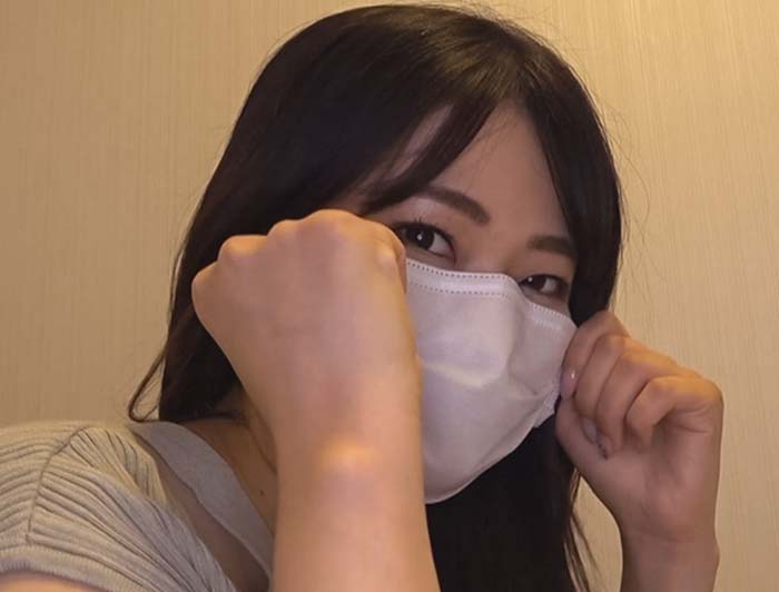 【美女個撮】潤んだ瞳がヤバいくらいに可愛いむっちりエロ尻の美女とハメ撮り！