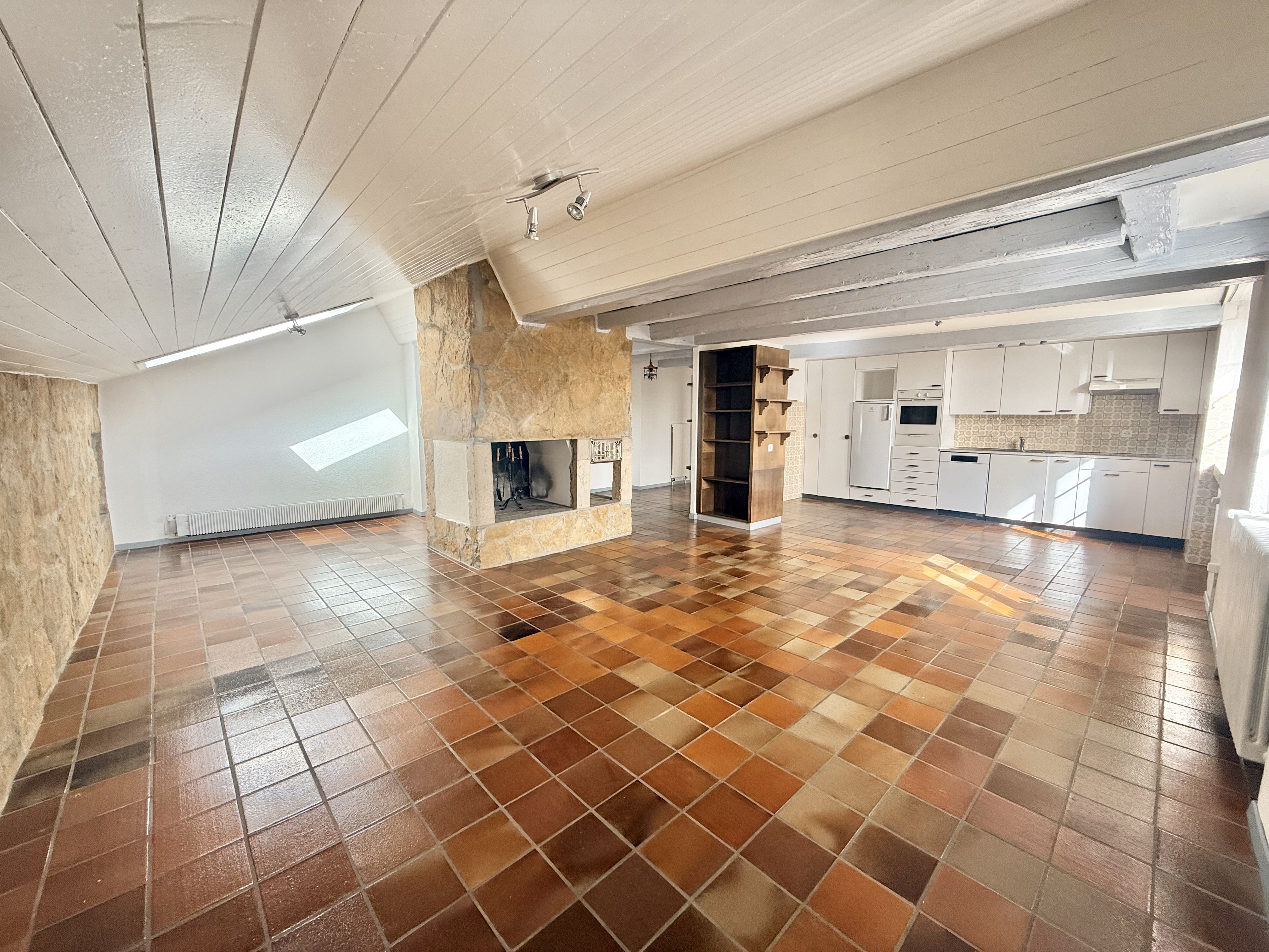 Appartement atypique à Montfaucon