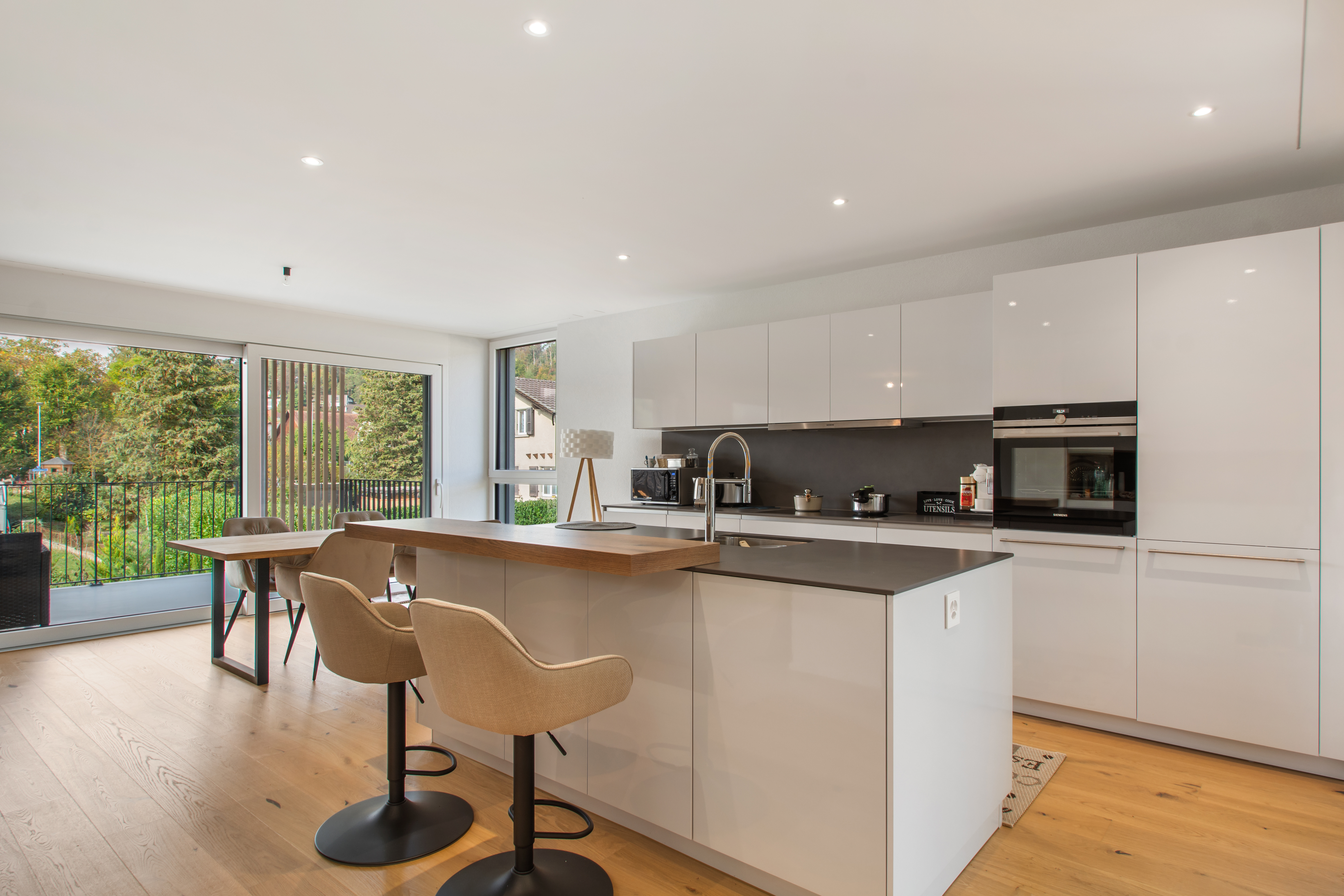 Develier – Spacieux appartement de 5.5 pièces avec balcon et loggia