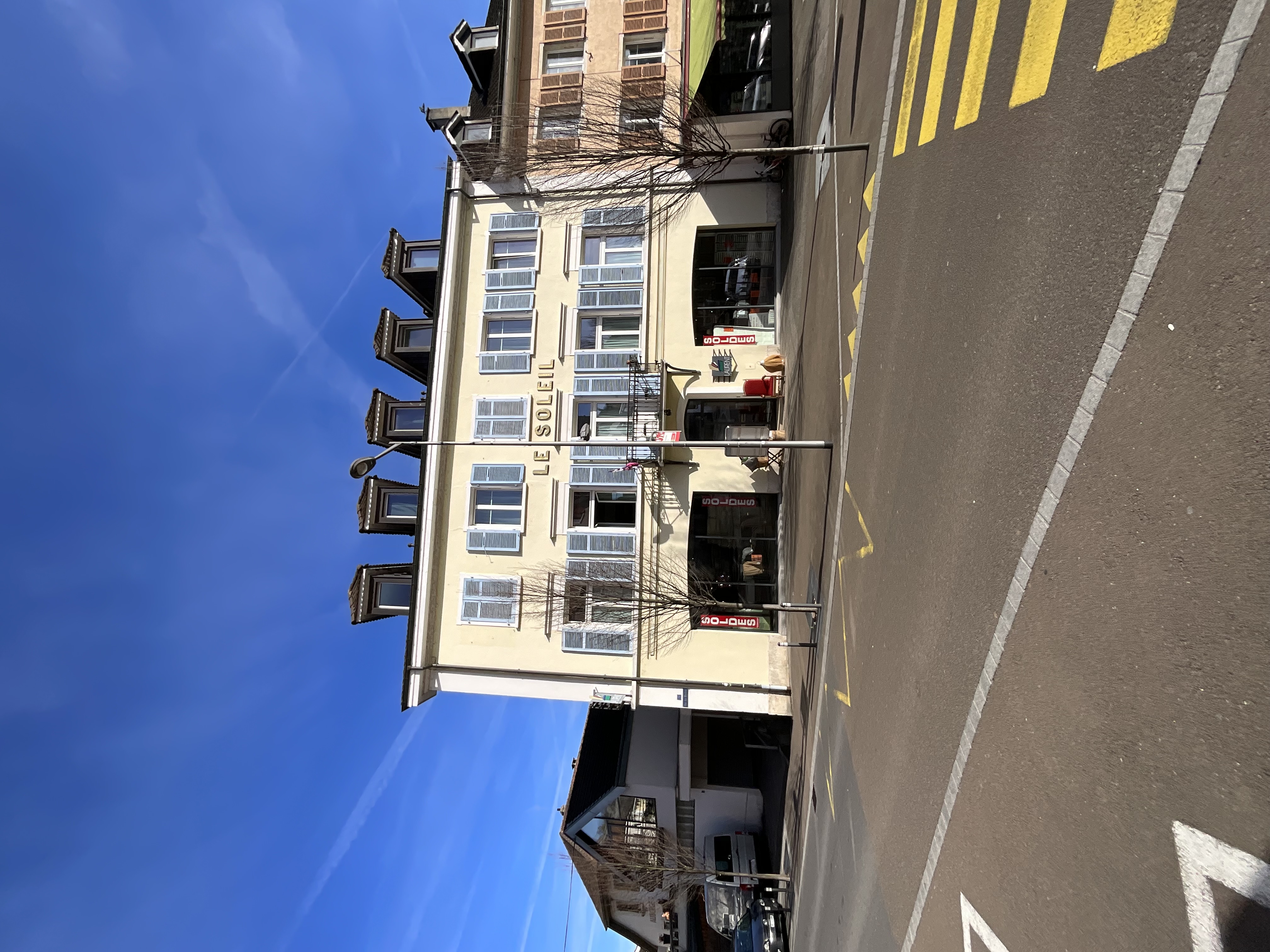 Locaux avec vitrines idéalement situé au cœur de Delémont