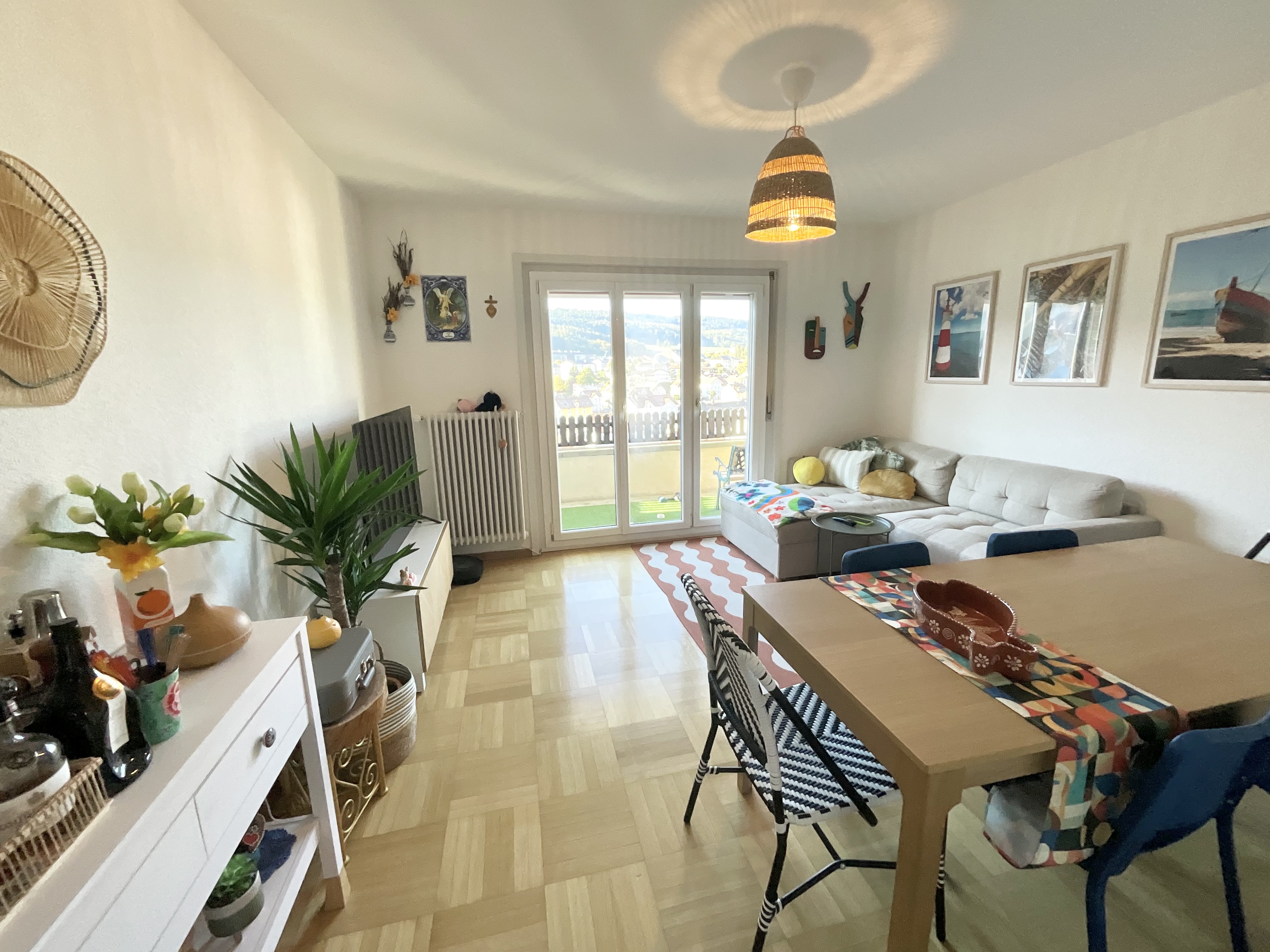 Appartement de 3 pièces avec balcon et vue dégagée