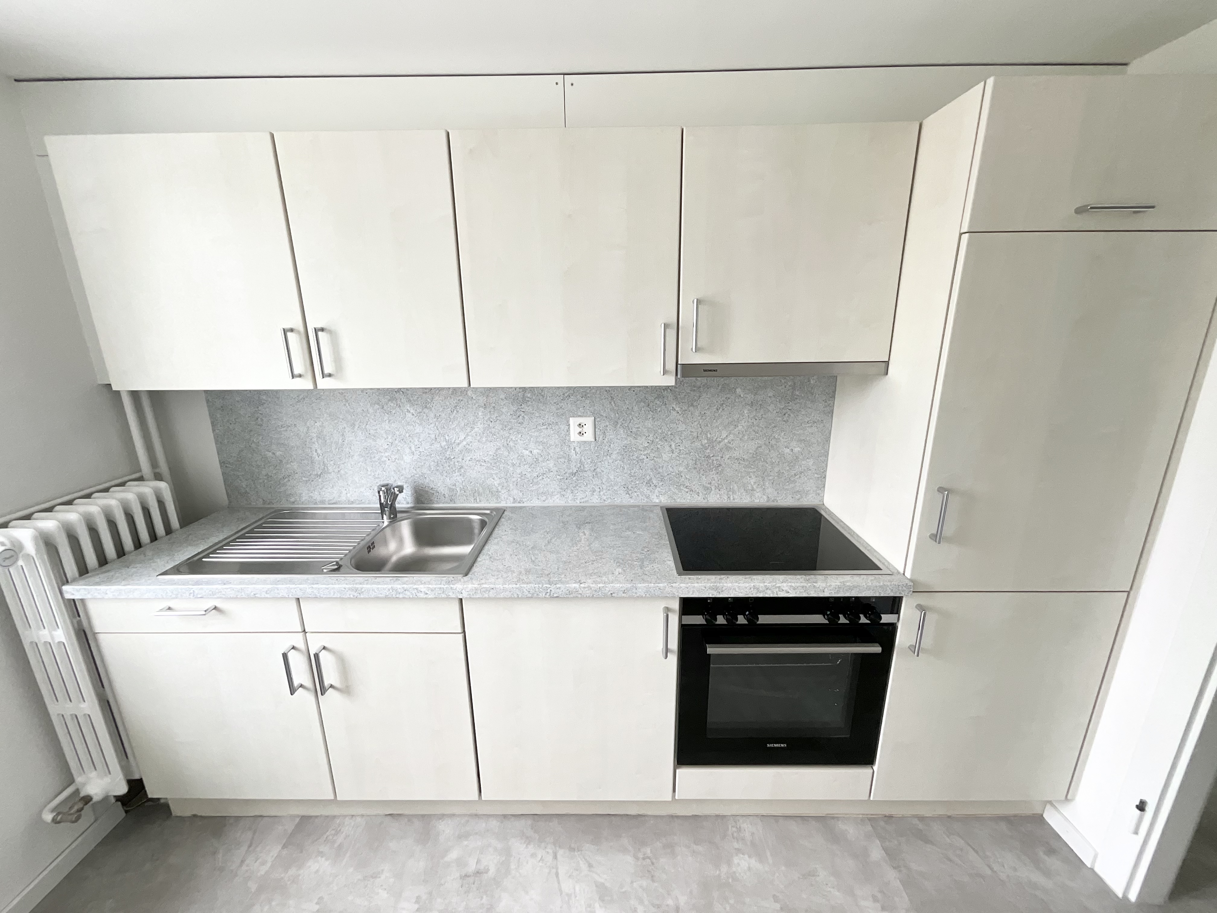 Appartement rénové de 3 pièces avec terrasse privée