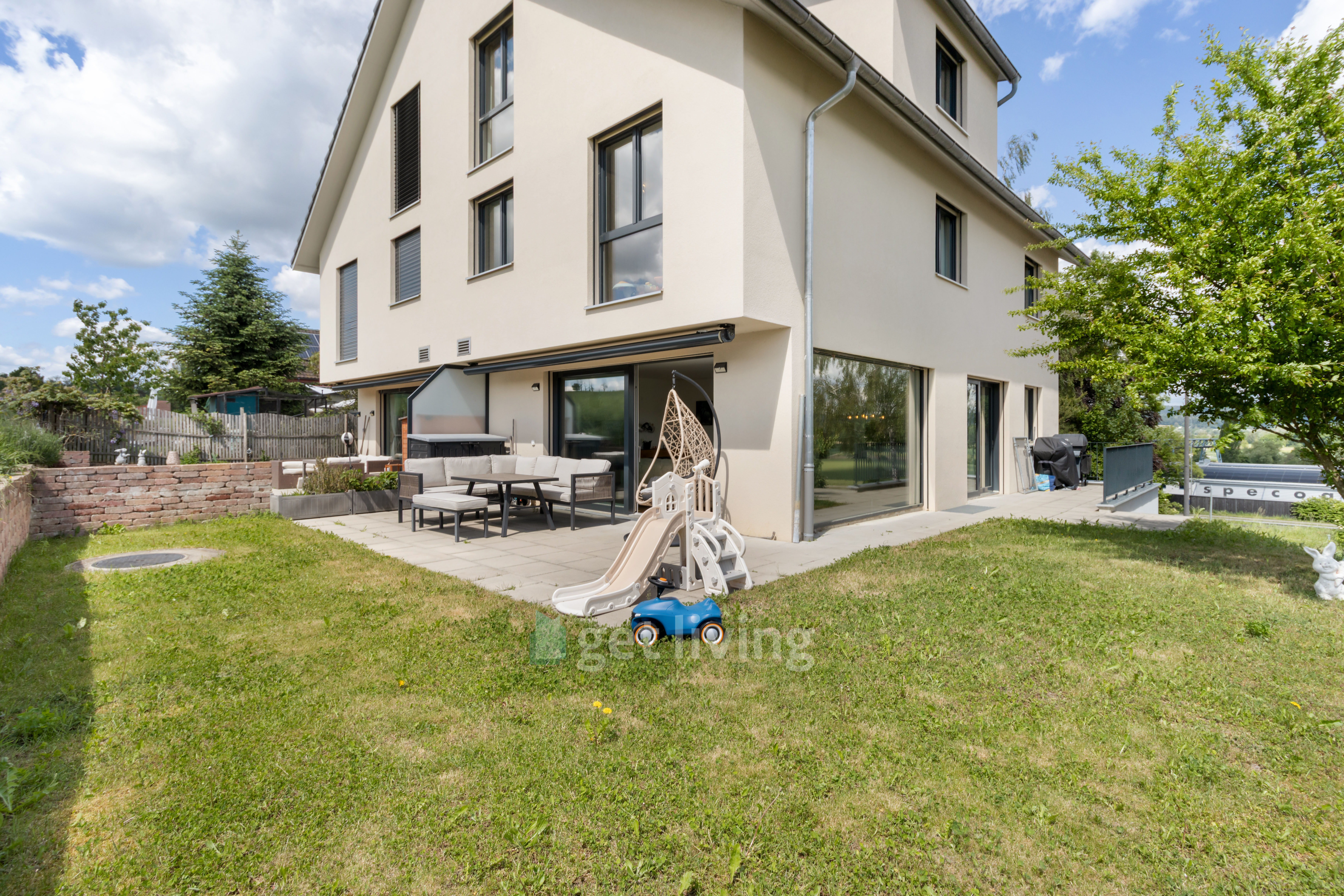 Gallery Image 15