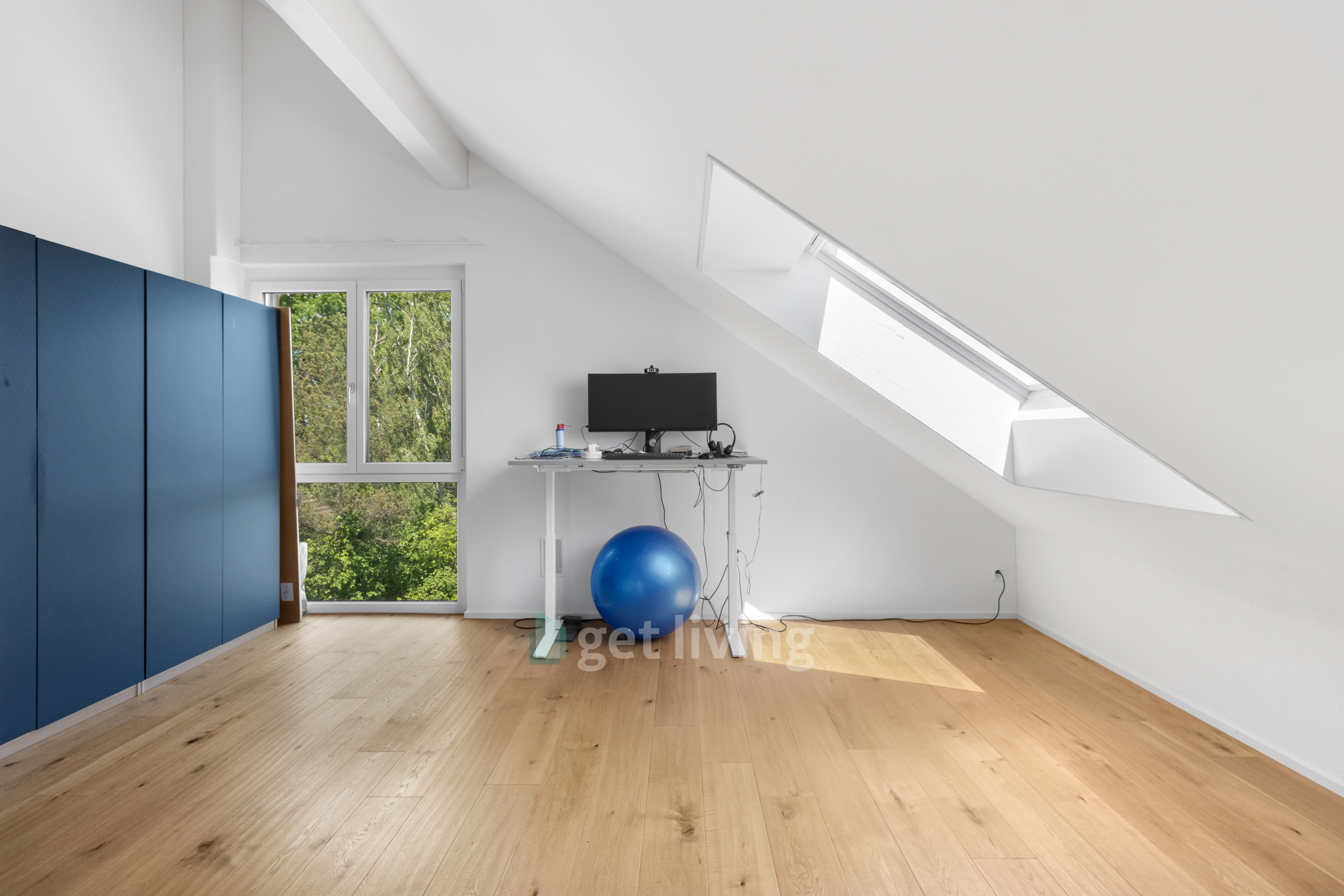 Gallery Image 14