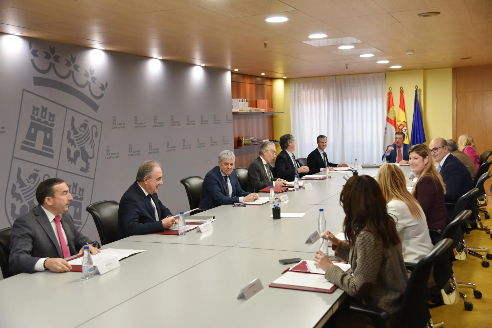 La Junta coordina fondos locales y un Día de la Comunidad descentralizado
