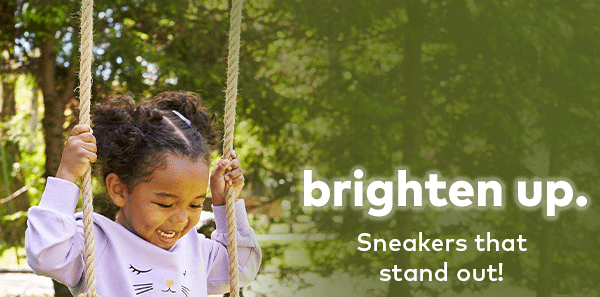 Brighten up. Sneakers that stand out!