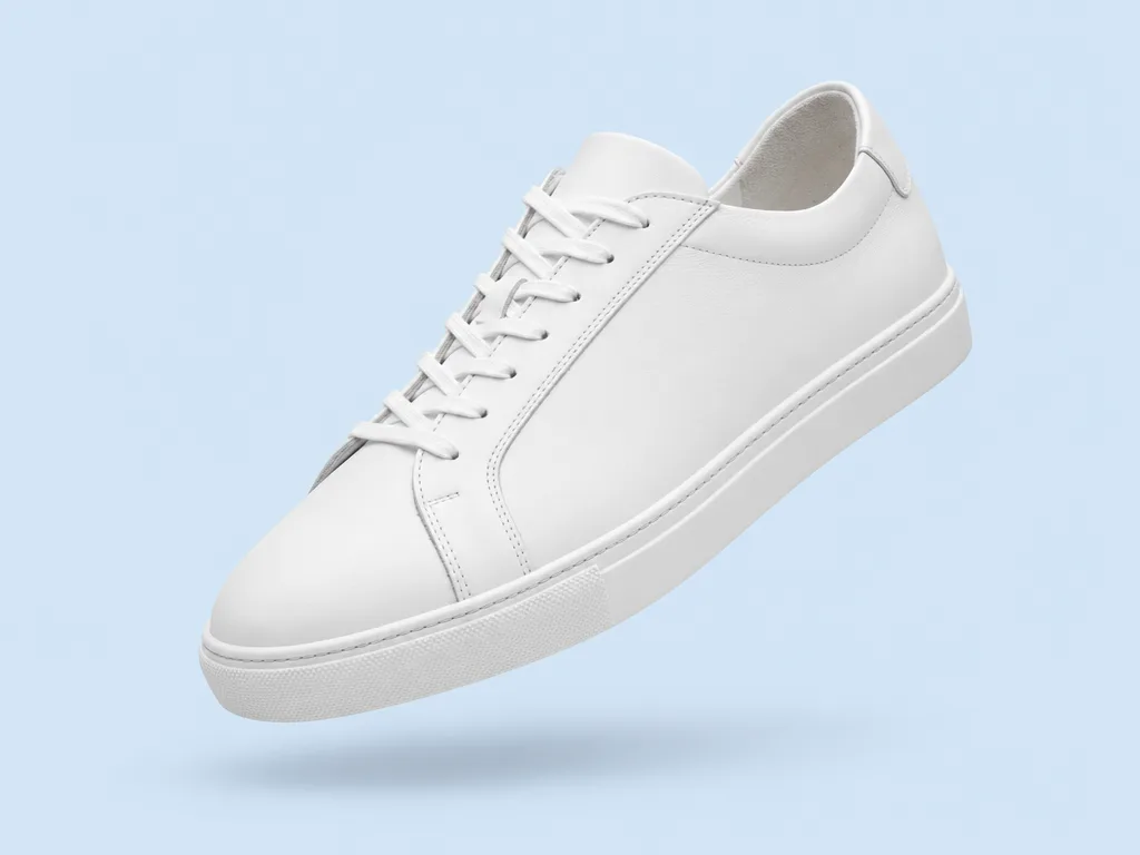 GPT Image 2: Floating Sneaker, sample 3