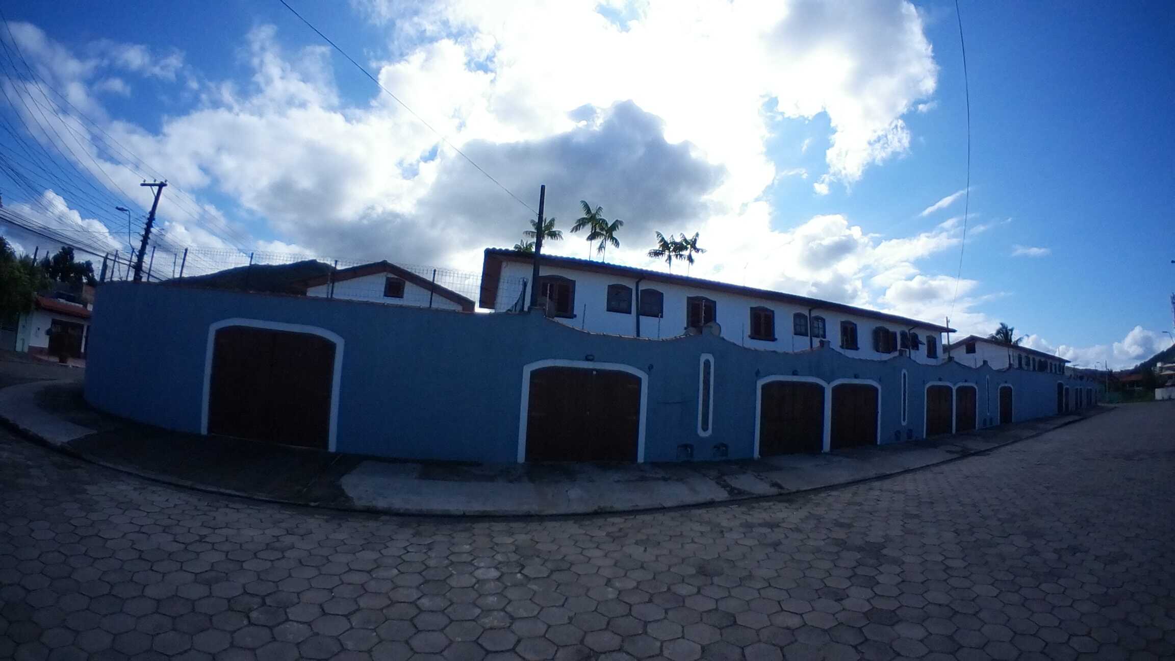 Condomínio Santa Mõnica