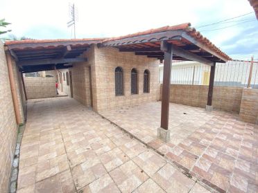 Ver detalhes: Casa no bairro : Porto Novo em Caraguatatuba - SP para Locação,Venda (Ref. 1193)