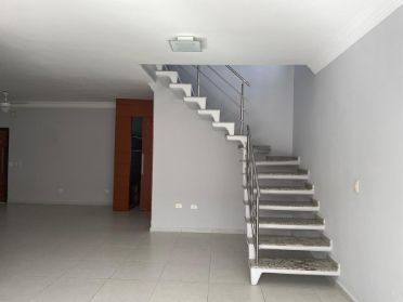 Ver detalhes: Sobrado no bairro : Jardim Britania em Caraguatatuba - SP para Locação,Venda (Ref. 1329)