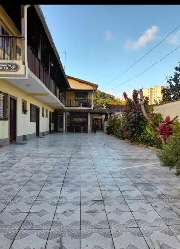 Ver detalhes: Sobrado no bairro : Prainha em Caraguatatuba - SP para Venda (Ref. 1593)