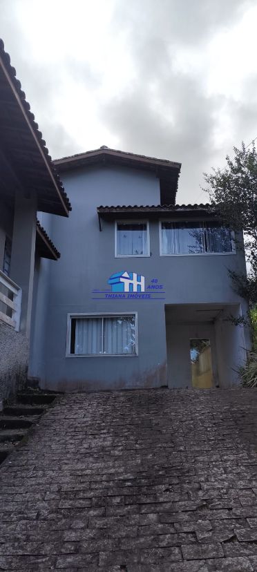Sobrado em Massaguaçu