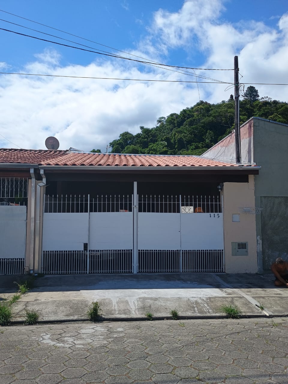 Ver detalhes: Casa 2 Dorms + Terreno Amplo em Caputera – R$420 mil (Ref. 2280)