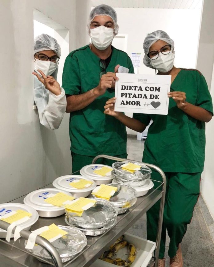 Pacientes internados com Covid-19 recebem alimentos com mensagens de incentivo em Hospital do MA