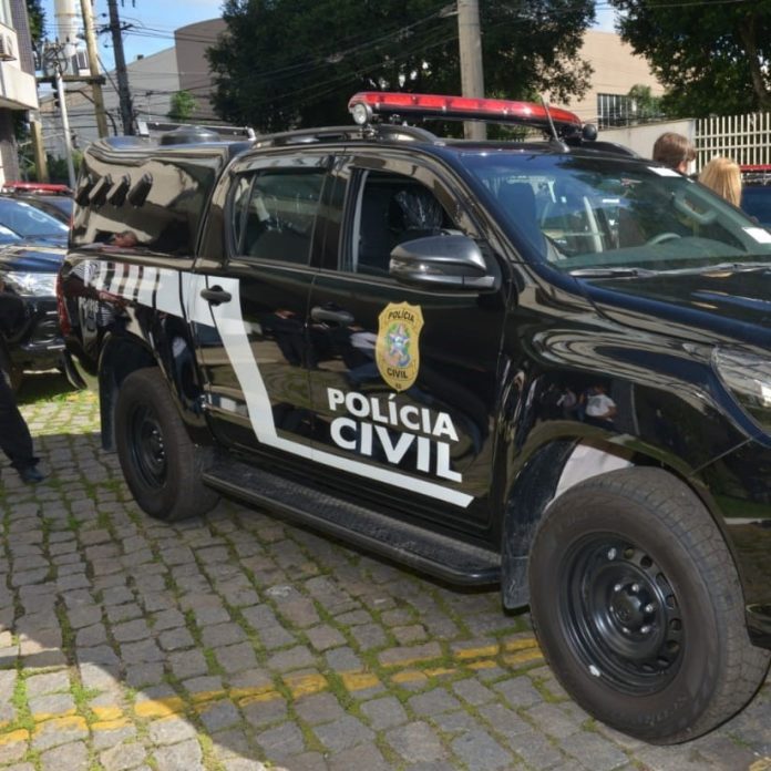 Preso estudante que se passava por policial para cometer crimes