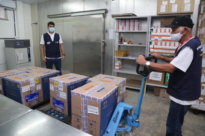 Maranhão recebe mais de 45 mil novas doses da vacina Pfizer