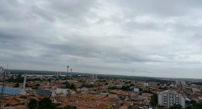 Quarta-feira com previsão de chuvas intensas em Imperatriz