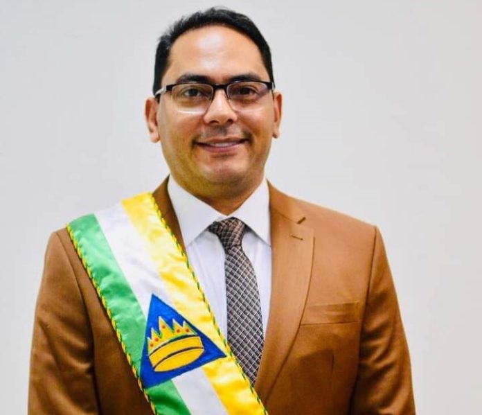 Resposta do prefeito de Imperatriz sobre o arquivamento do pedido de impeachment