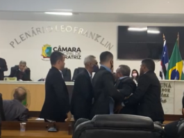 Confusão entre vereadores durante sessão na Câmara Municipal de Imperatriz