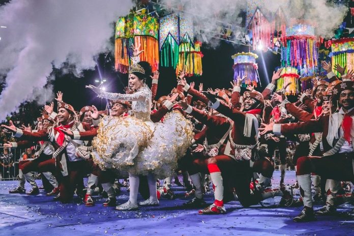 Arrasta Pé conta história de superação feminina e garante título de melhor junina do Maranhão