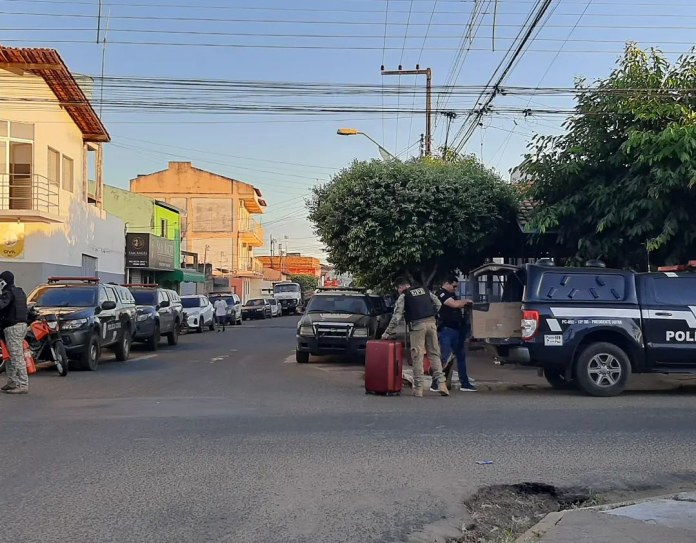 Operação de combate a fraudes eletrônicas faz prisões e apreende drogas em Imperatriz